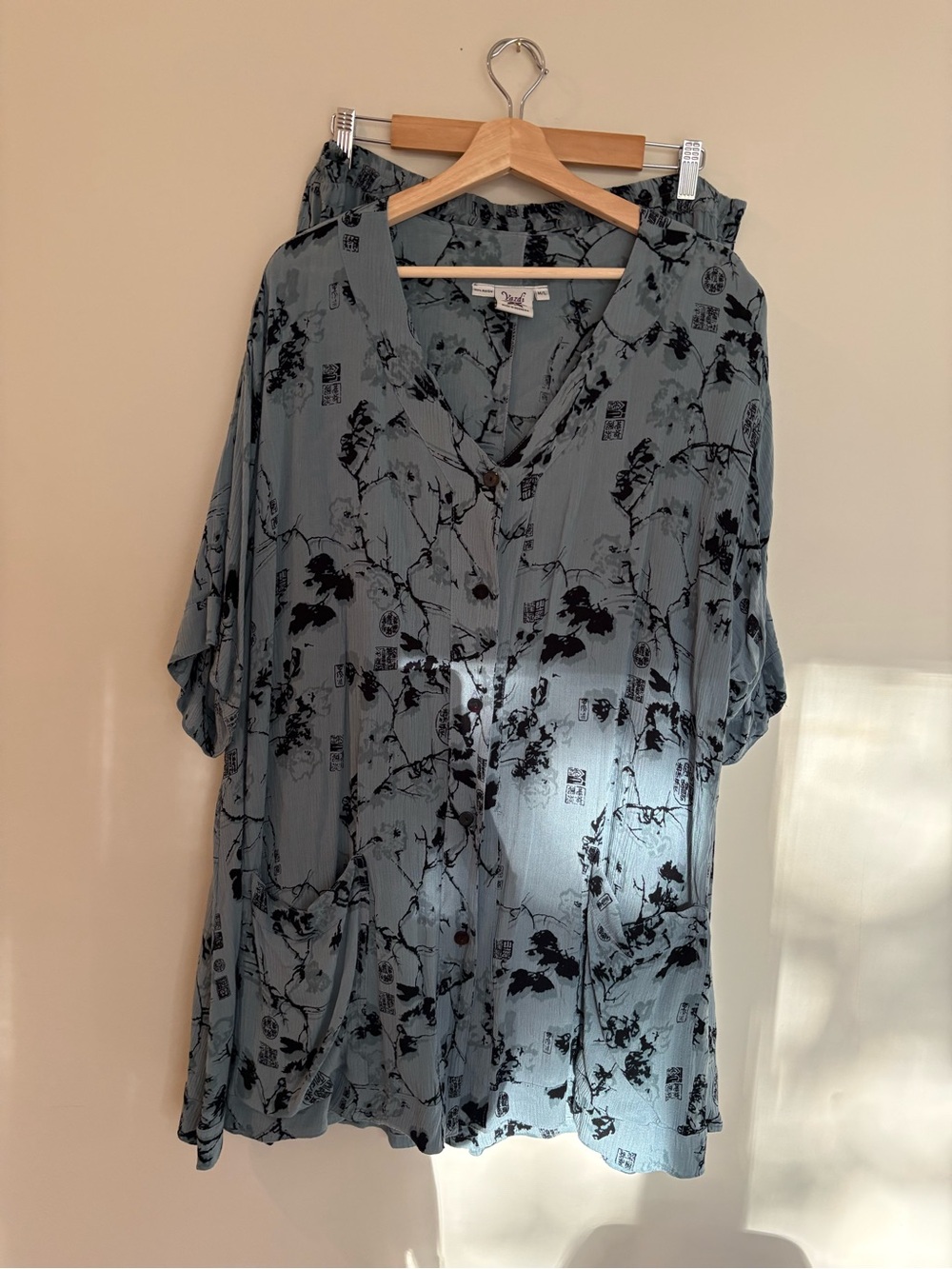 Yazdi rayon made in Indonesia skirt and top set L-XL